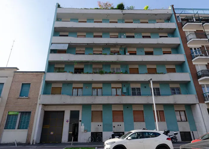 VivimiHome - Crespi House a 3 minuti dalla Metro